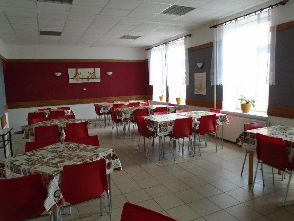 Penzion Rajf Κρνοβ Εξωτερικό φωτογραφία